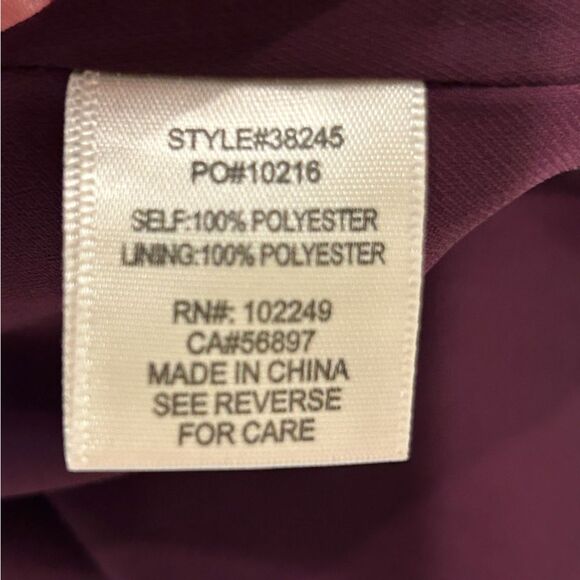 Skies are Blue Women's Purple Crewneck Bell Sleeves Floral Embroidered Top S - Picture 3 of 12